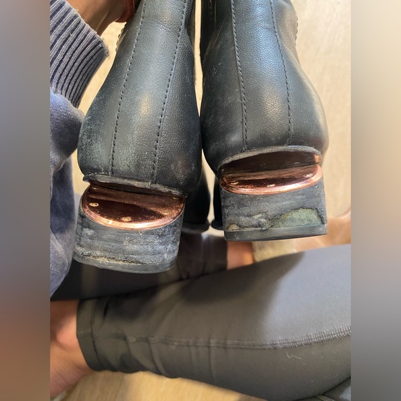 Alexander Wang Anouck Size 7 - Picture 5 of 9